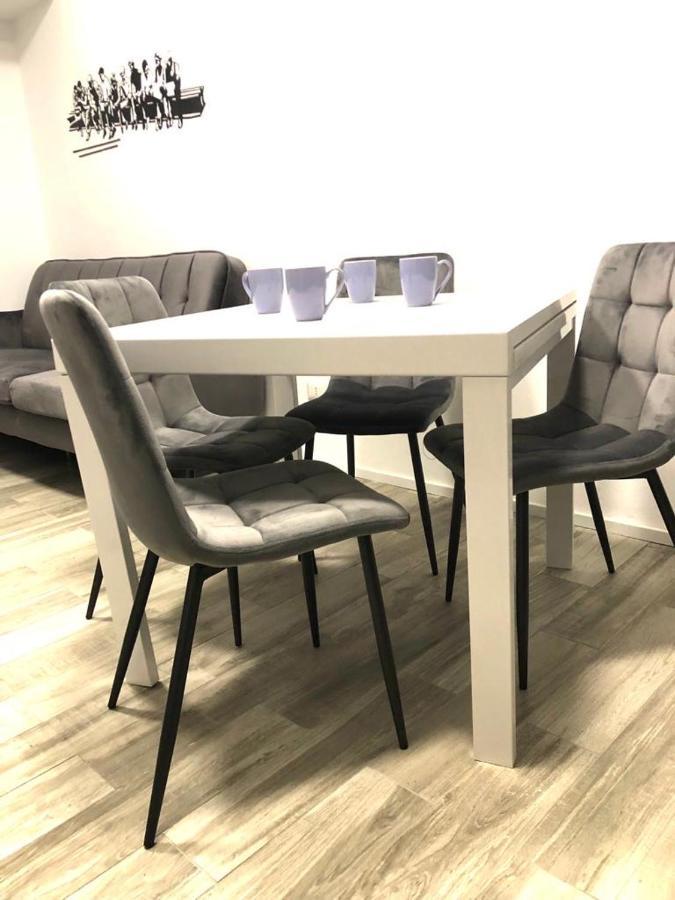 Navigli Nice Milan Apartment מראה חיצוני תמונה